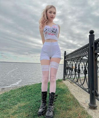 Елена, 18 лет